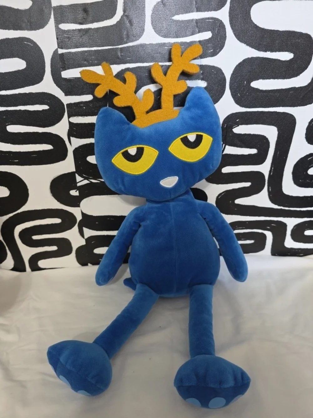 Blue Cat Plush Toy with Yellow Antlers - Pet Comfort Plush